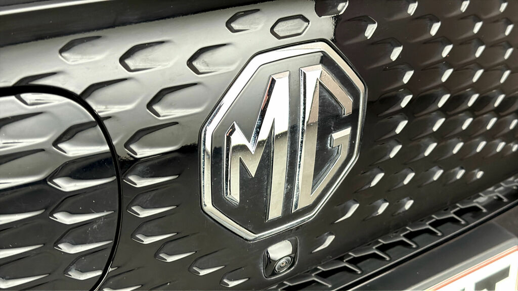 MG ZS 1.0T Gdi Excite Dct Red #21