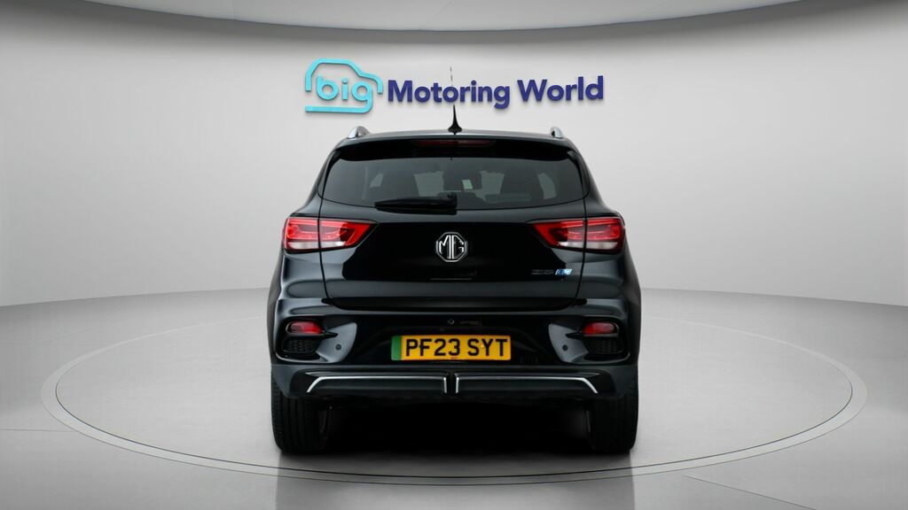 MG ZS 1.0T Gdi Excite Dct Red #6