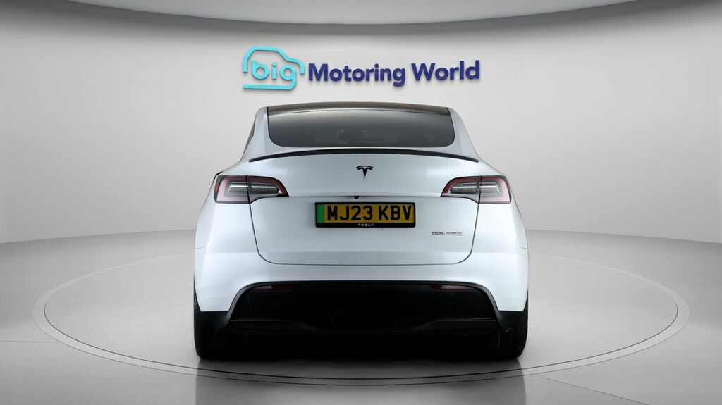 Tesla Model Y Performance White #6