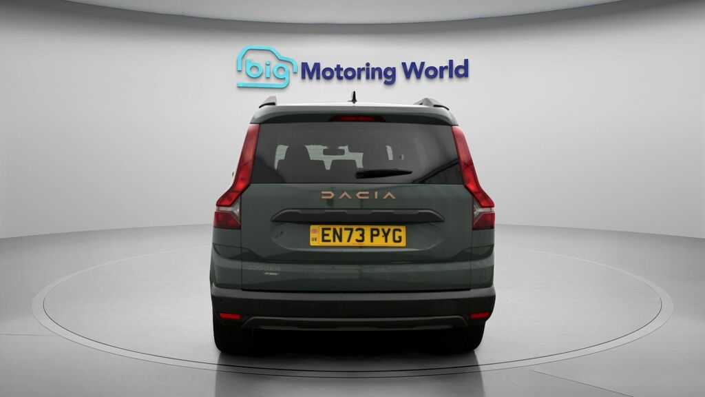 Dacia Jogger Extreme Green #6