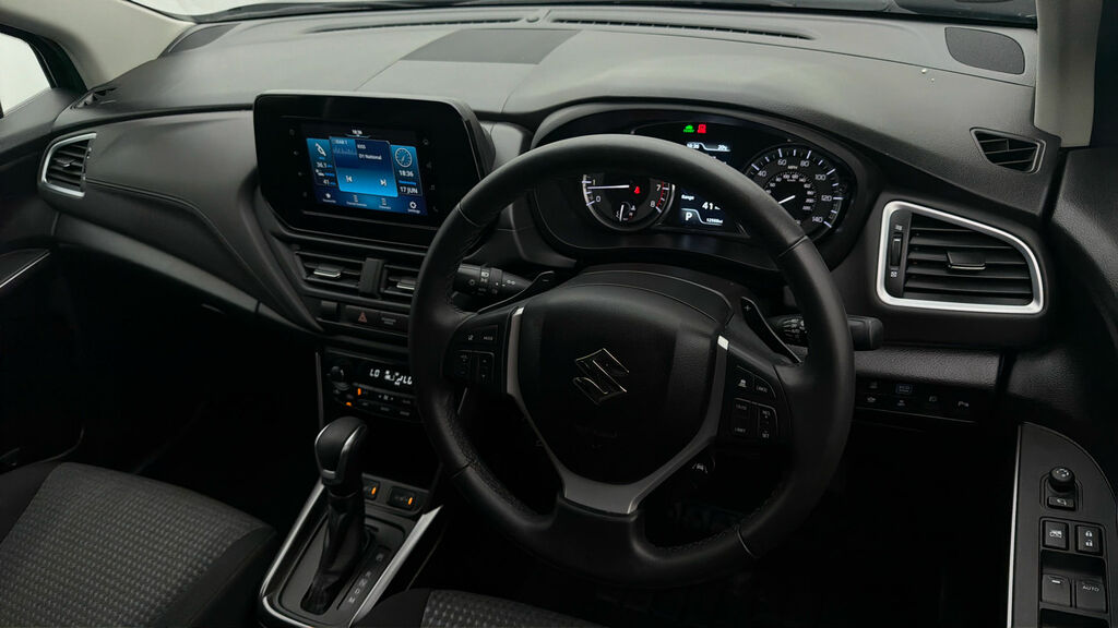Suzuki S Cross Motion Black
