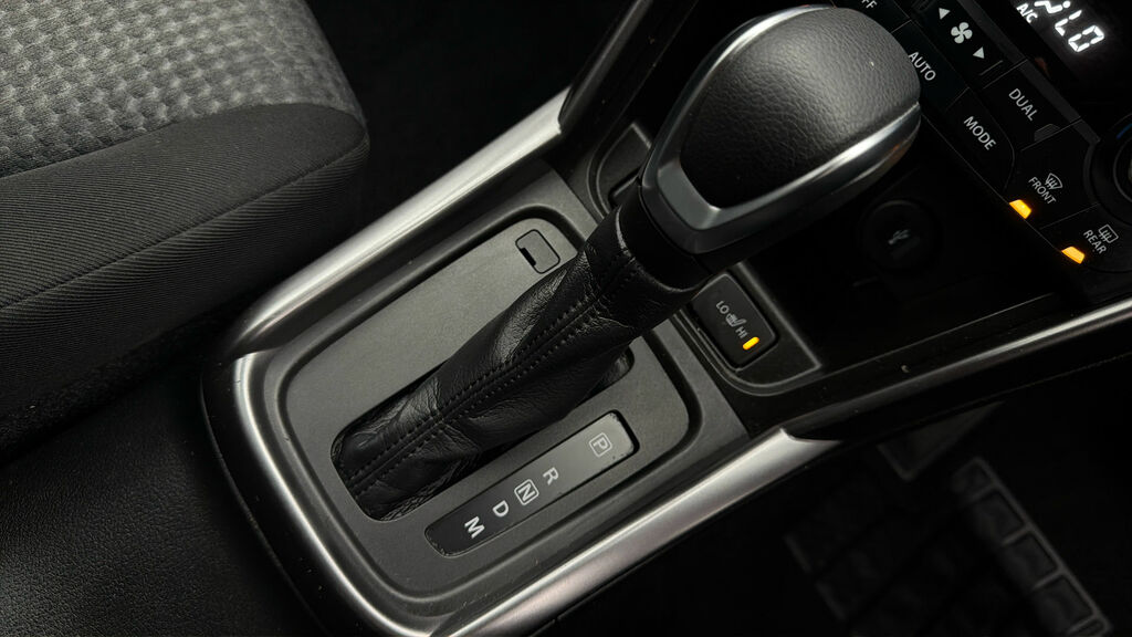 Suzuki S Cross Boosterjet Mhev Motion White #18