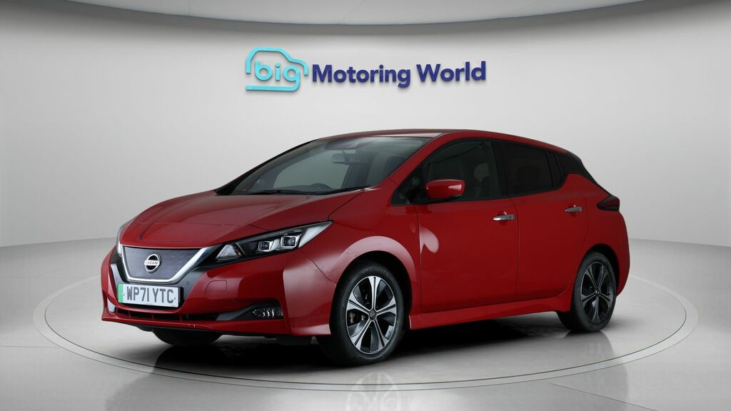 Nissan Leaf Tekna WP71YTC Red #3