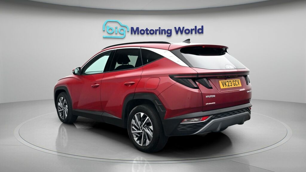 Hyundai Tucson Premium Red #5