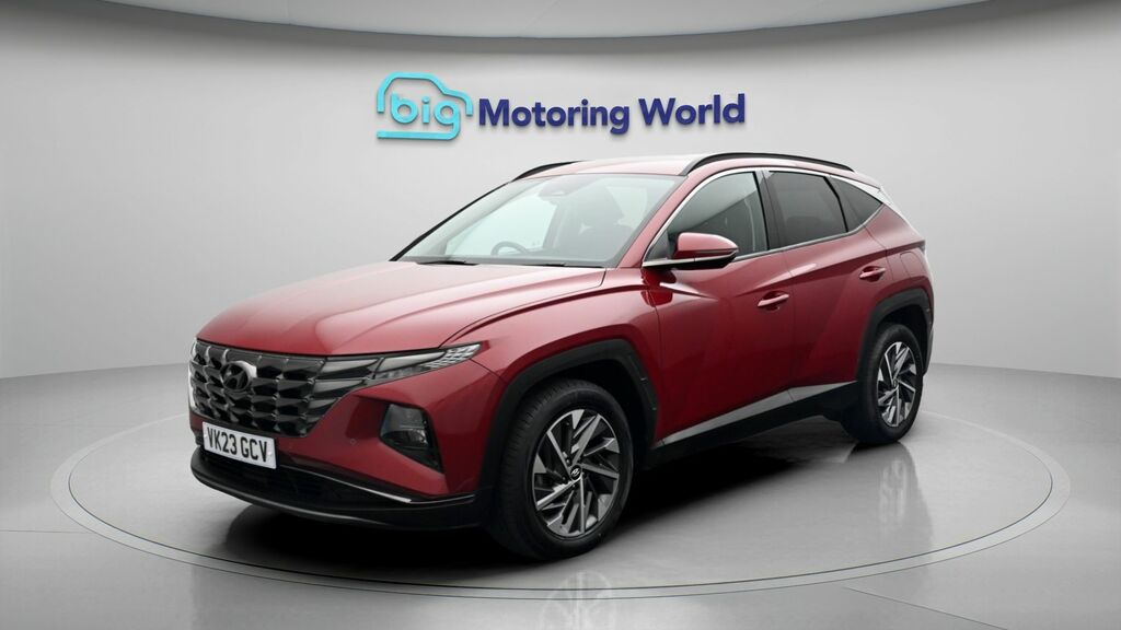 Hyundai Tucson Premium Red #3