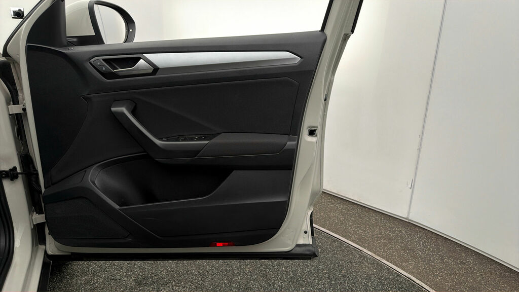 Volkswagen T-Roc Style Black #14
