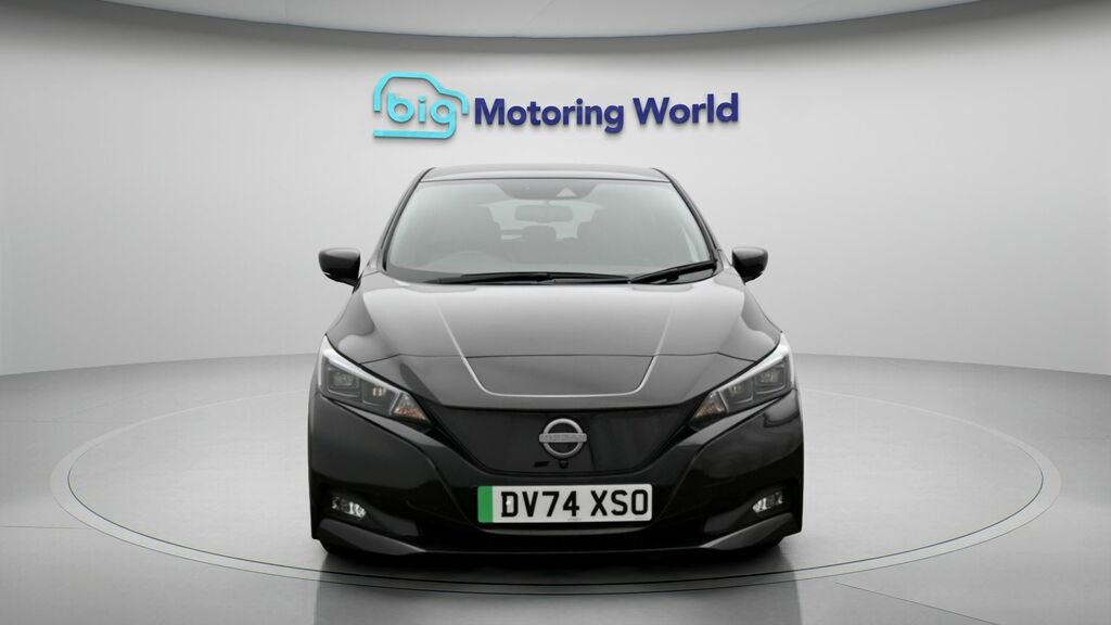Nissan Leaf Tekna Black #2