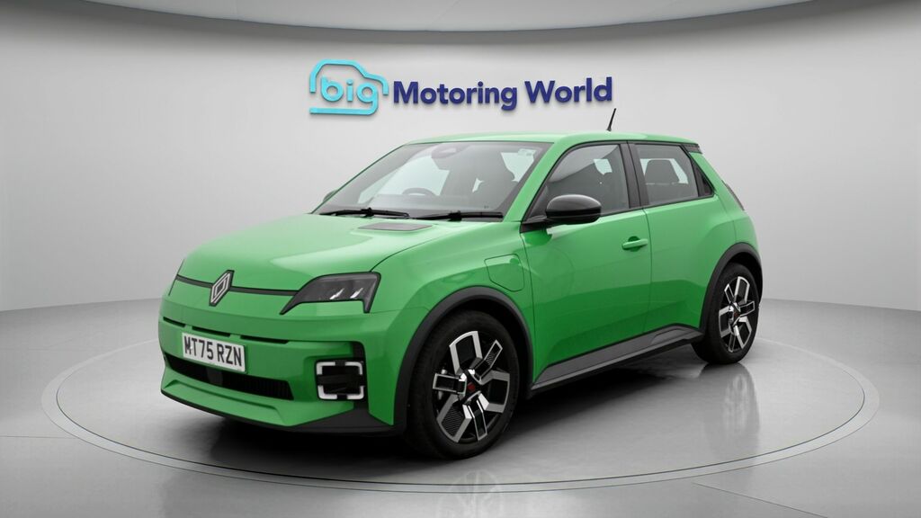 Renault 5 E-Tech Evolution Green #3