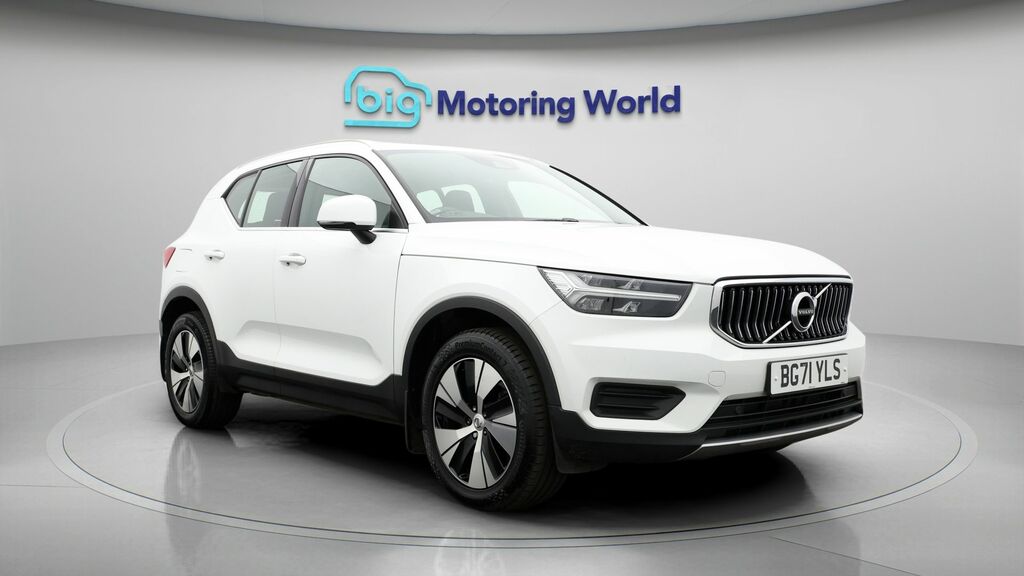 Volvo XC40 Inscription Expression BG71YLS White