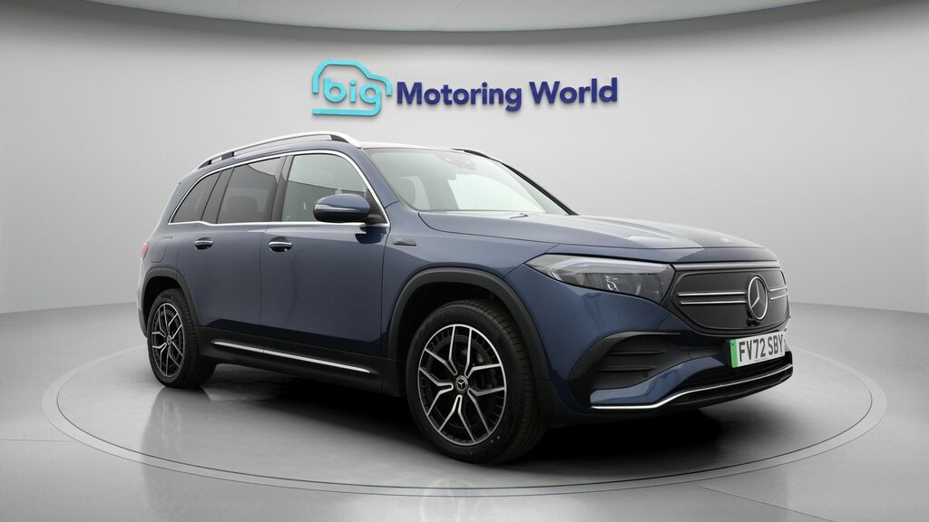 Mercedes-Benz EQB Amg Line Blue