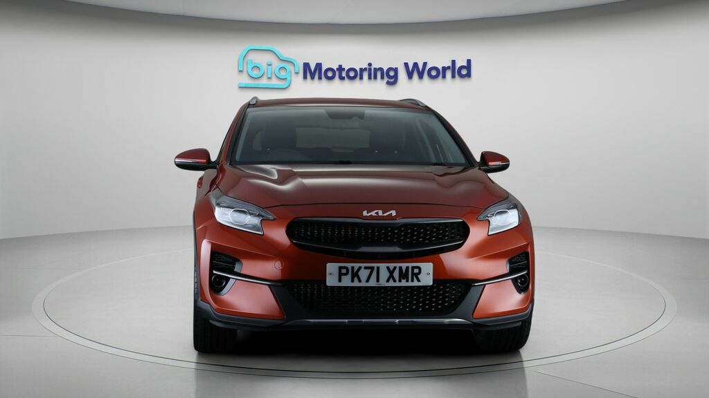 Kia Xceed Connect Orange #2