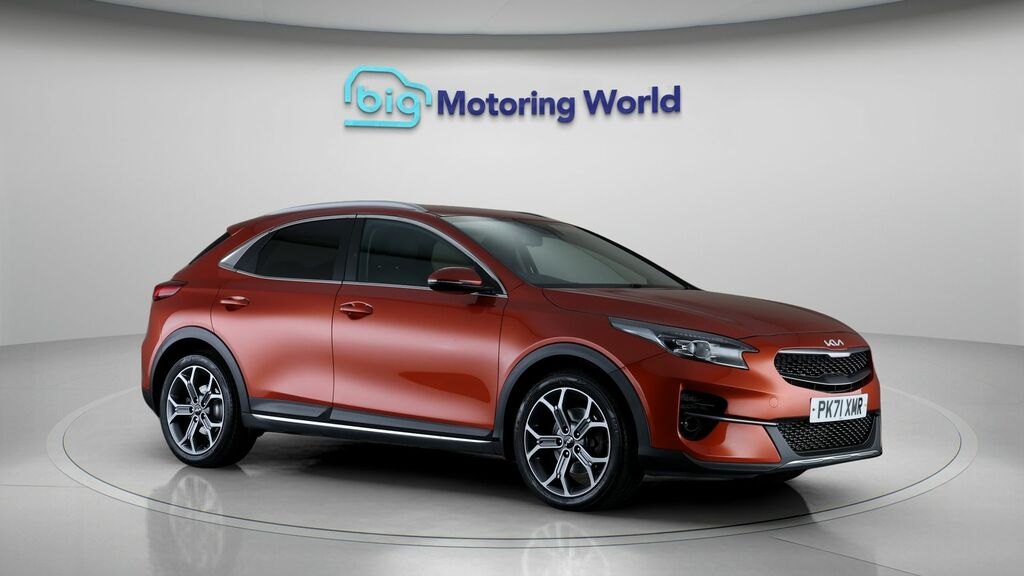 Kia Xceed Connect Orange