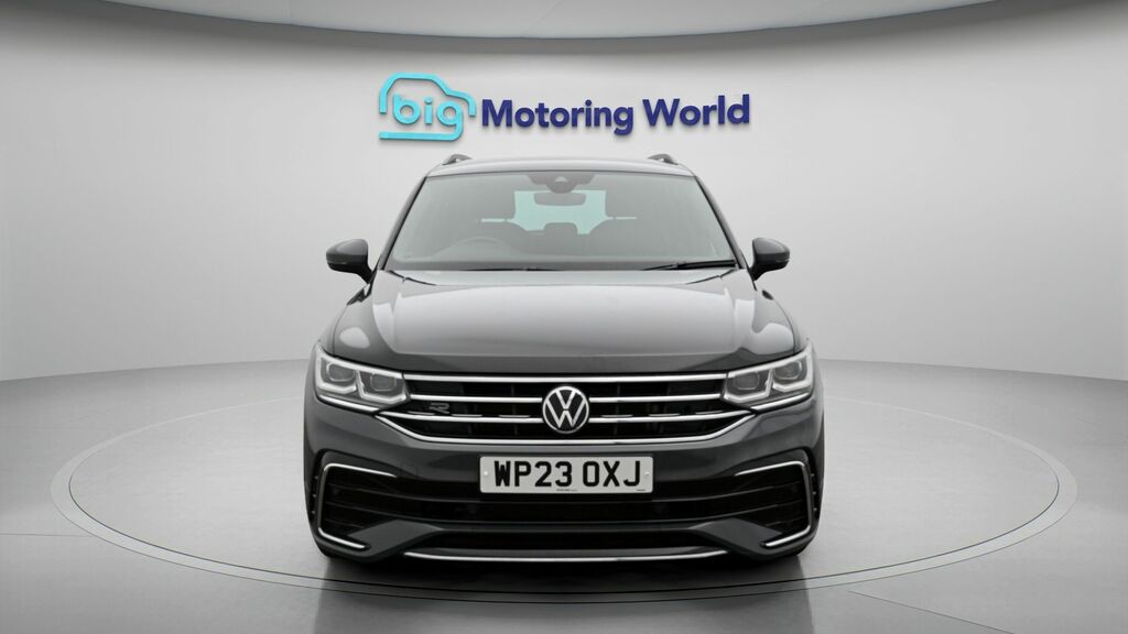 Volkswagen Tiguan R-line WP23OXJ Grey #2
