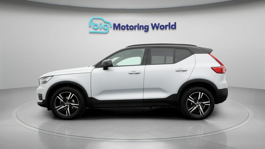Volvo XC40 R-design YM21AXH Silver #4