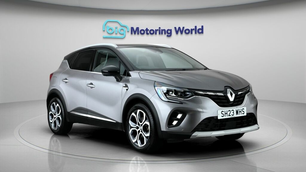Renault Captur Techno SH23WHS Black