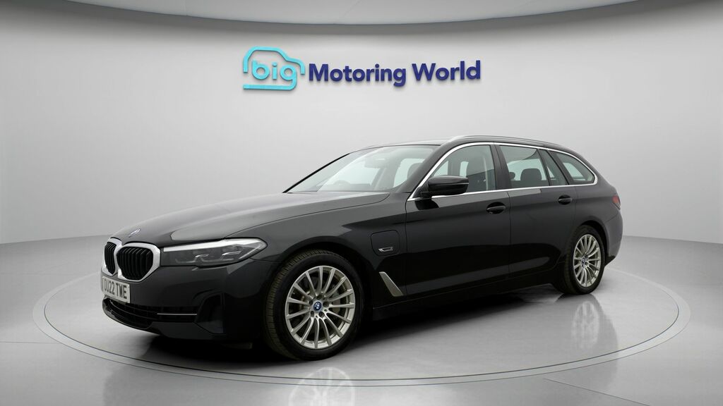 BMW 5 Series Se OU22TWE Black #3