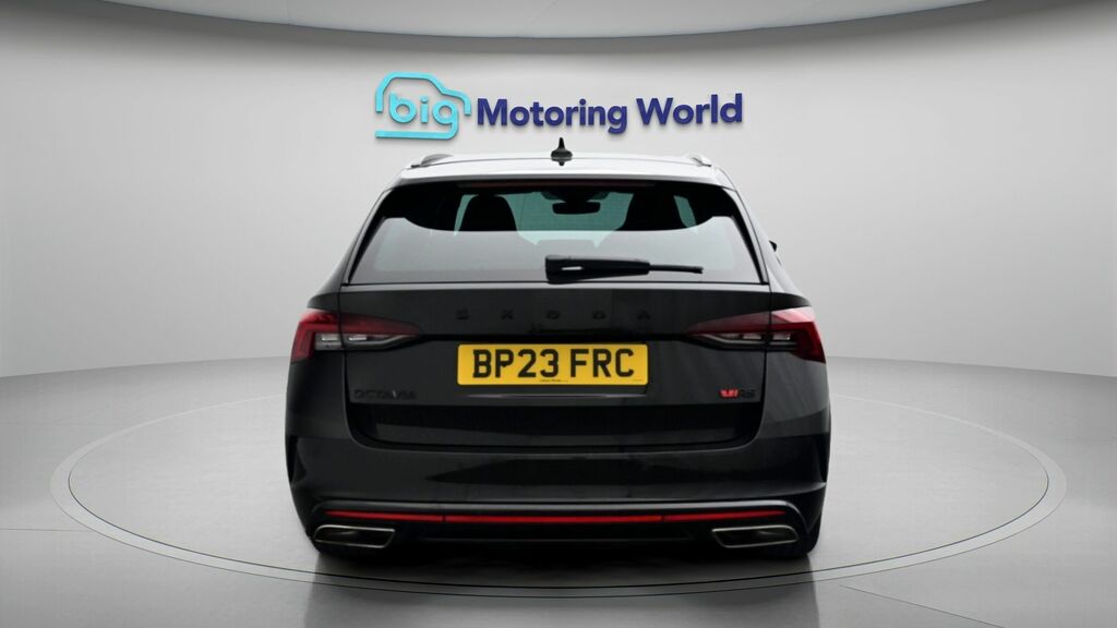 Skoda Octavia Vrs Black #6