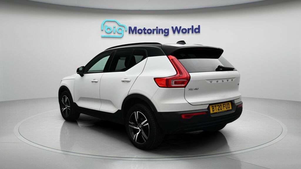 Volvo XC40 R-design BT20FUD White #5
