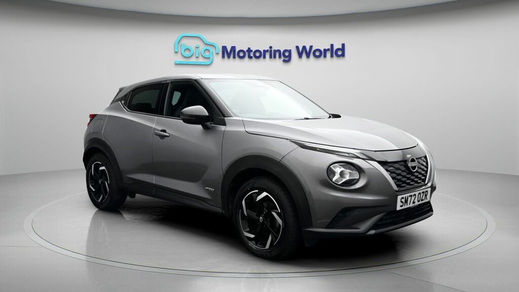 Nissan Juke N-connecta Grey