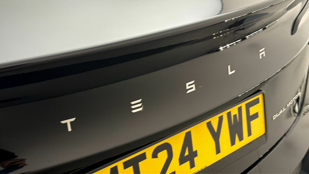 Tesla Model 3 2024 Saloon Rwd 208 Ps White #19