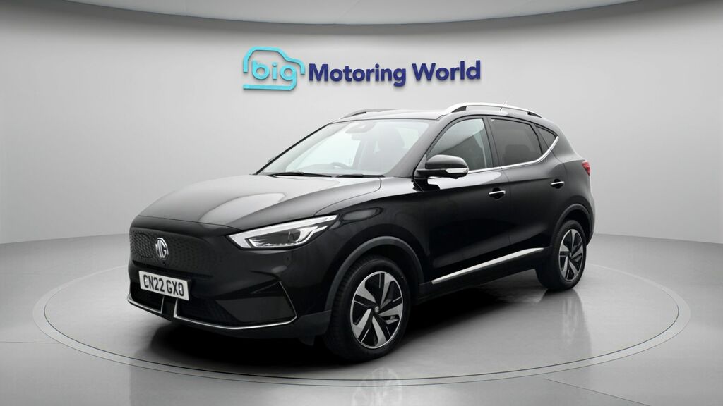 MG ZS Trophy CN22GXO Black #3