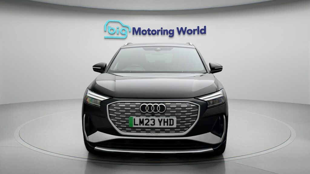 Audi Q4 E Tron S Line Black #2