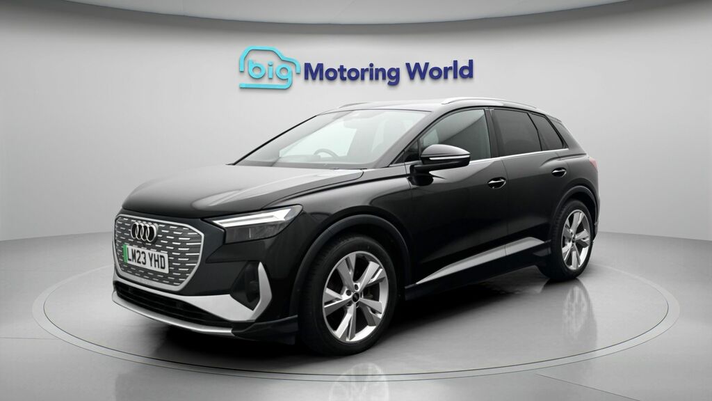 Audi Q4 E Tron S Line Black #3