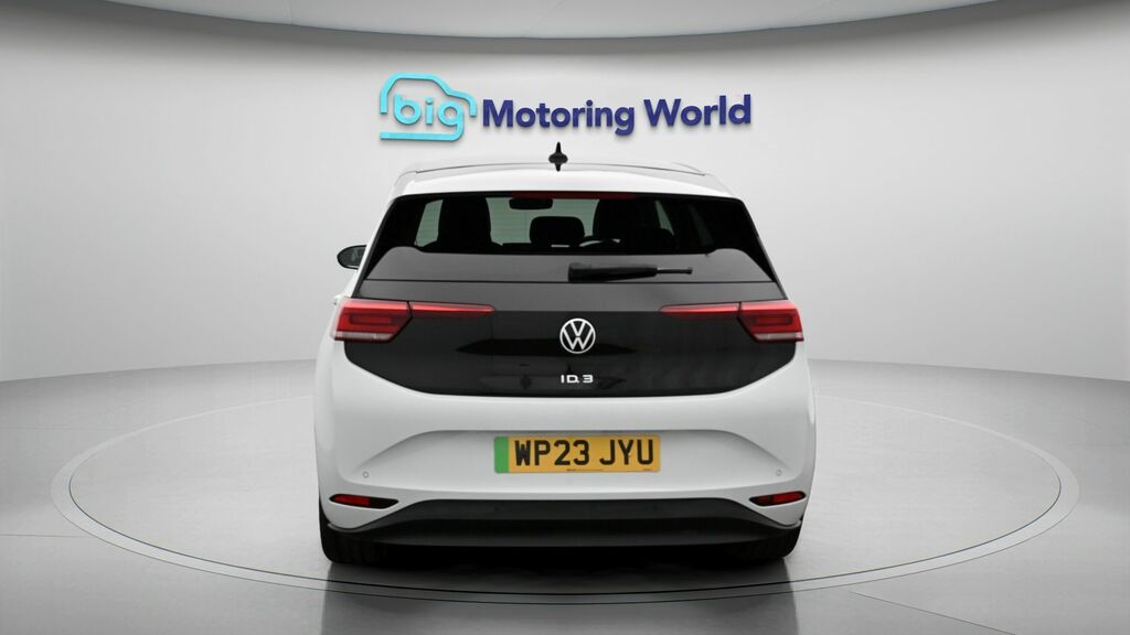 Volkswagen ID.3 Life White #6
