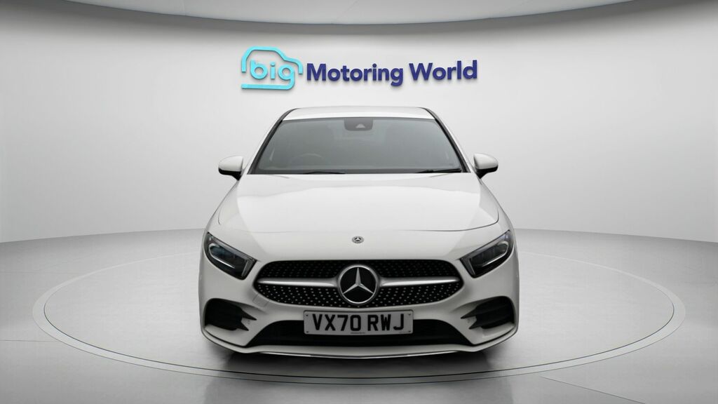 Mercedes-Benz A Class Amg Line VX70RWJ White #2