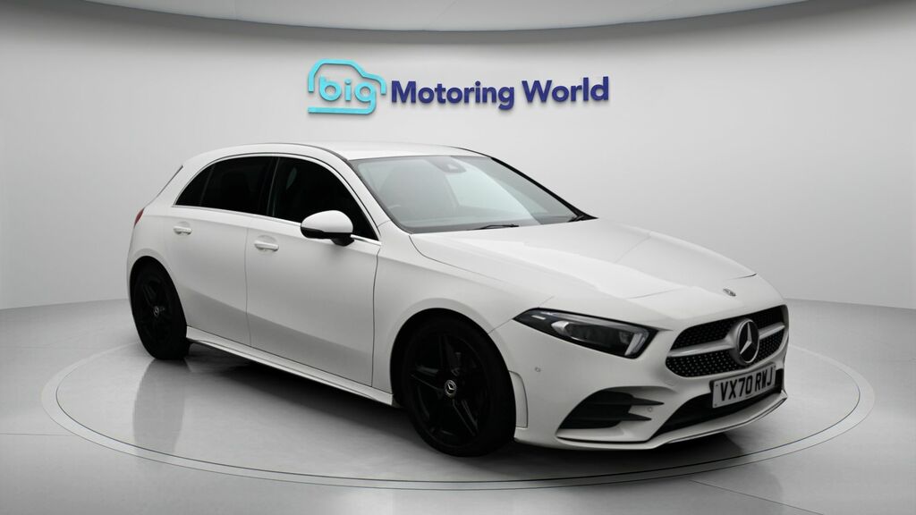 Mercedes-Benz A Class Amg Line VX70RWJ White