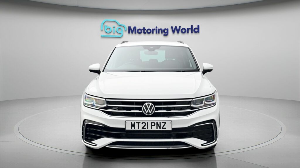 Volkswagen Tiguan R-line MT21PNZ White #2