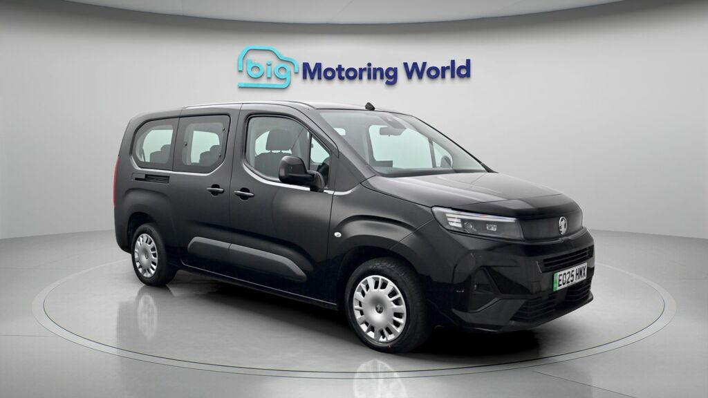 Vauxhall Combo Life Design Black