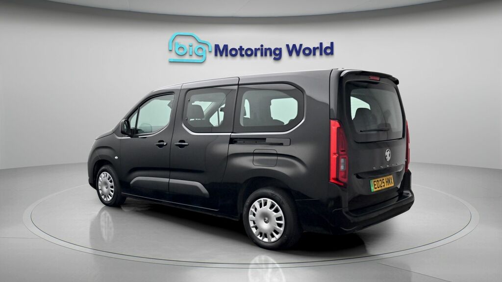 Vauxhall Combo Life Design Black #5