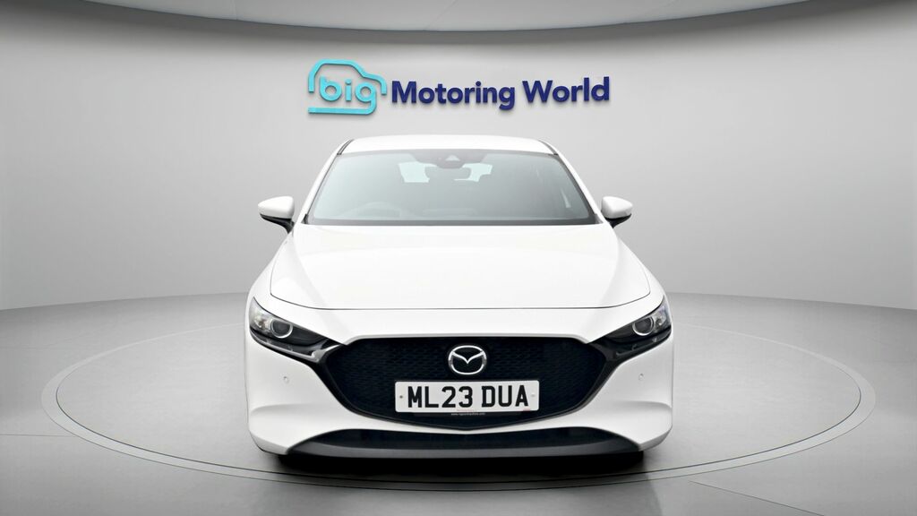 Mazda 3 Se-l Lux White #2