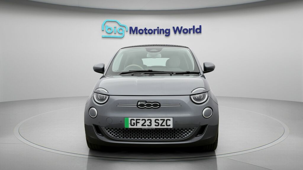 Fiat 500E C La Prima Grey #2