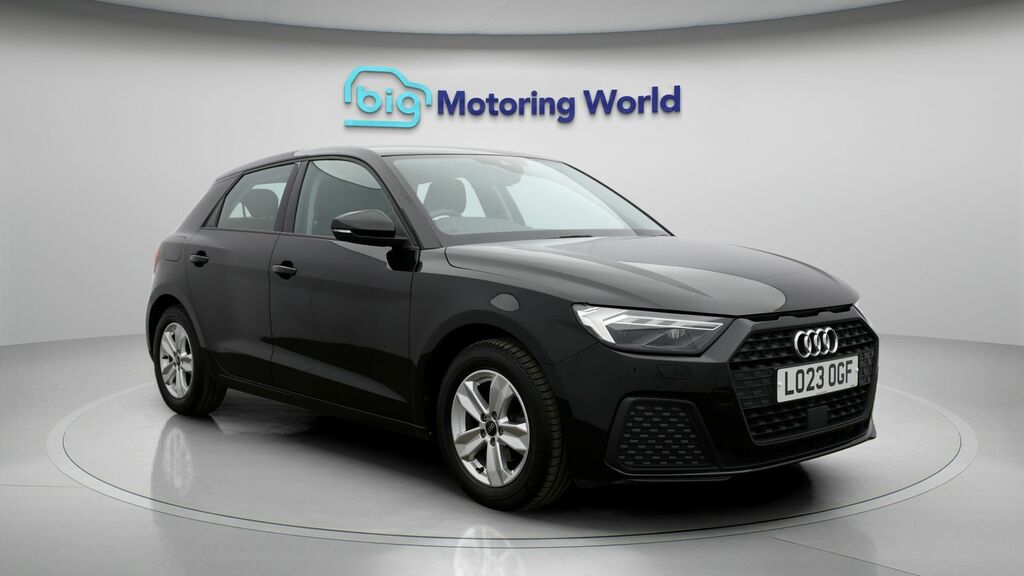 Audi A1 Technik Black