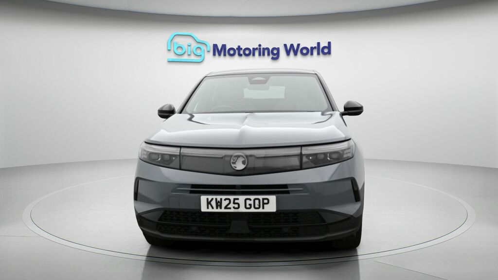 Vauxhall Grandland Ultimate Grey #2