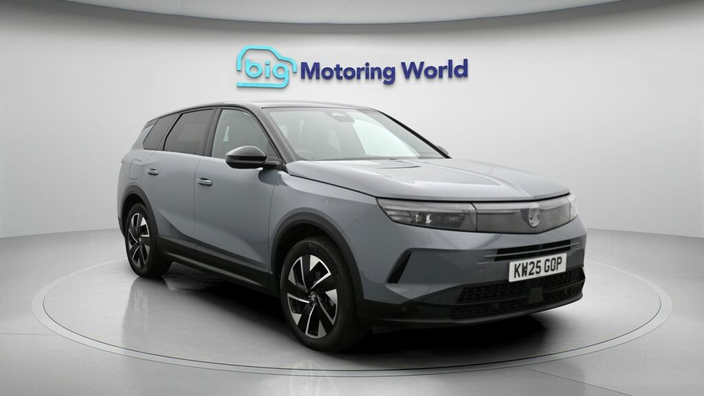 Vauxhall Grandland Ultimate Grey