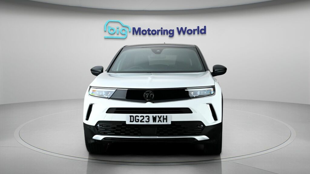 Vauxhall Mokka Ultimate White #2