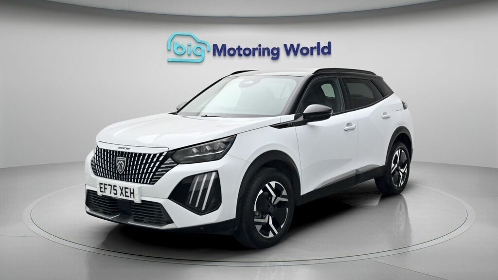 Peugeot 2008 Gt White #3