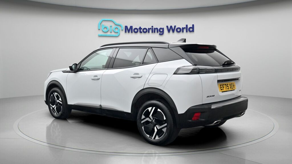 Peugeot 2008 Gt White #5