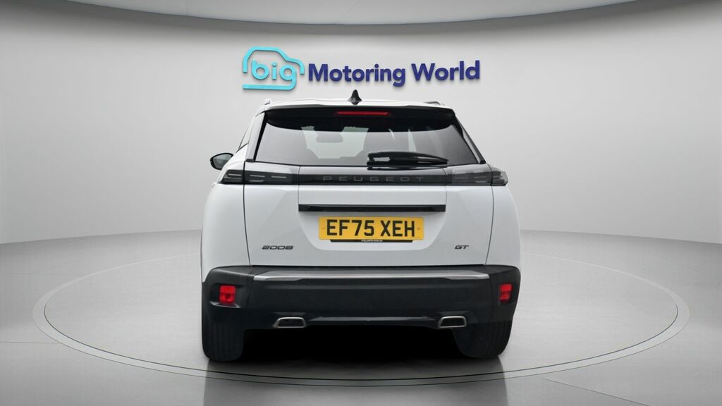 Peugeot 2008 Gt White #6