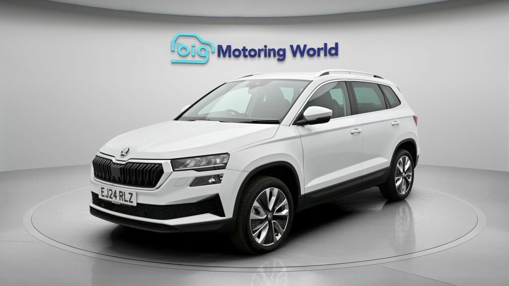 Skoda Karoq Se L White #3