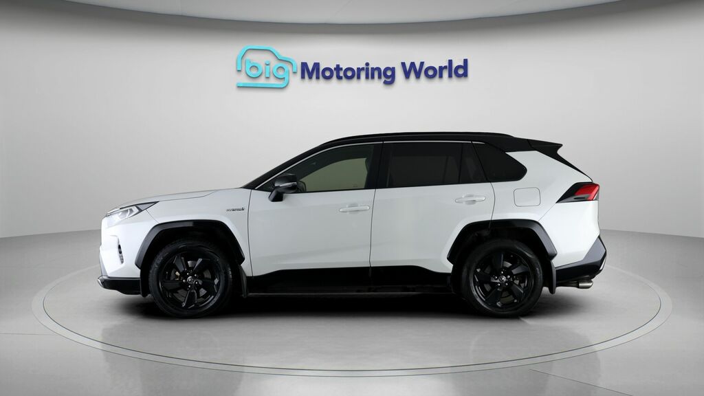 Toyota Rav 4 Dynamic Black #4
