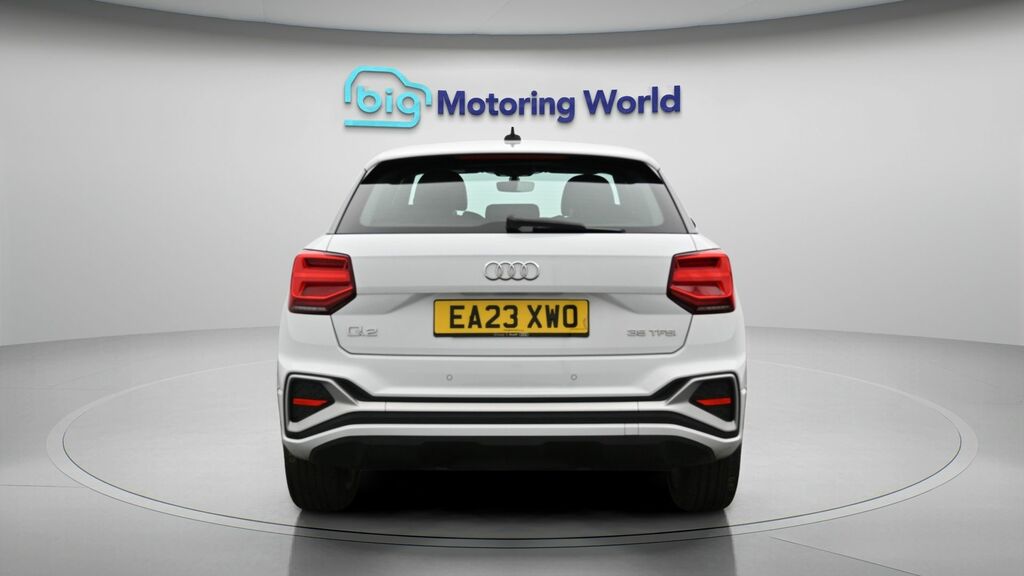 Audi Q2 S Line EA23XWO White #6