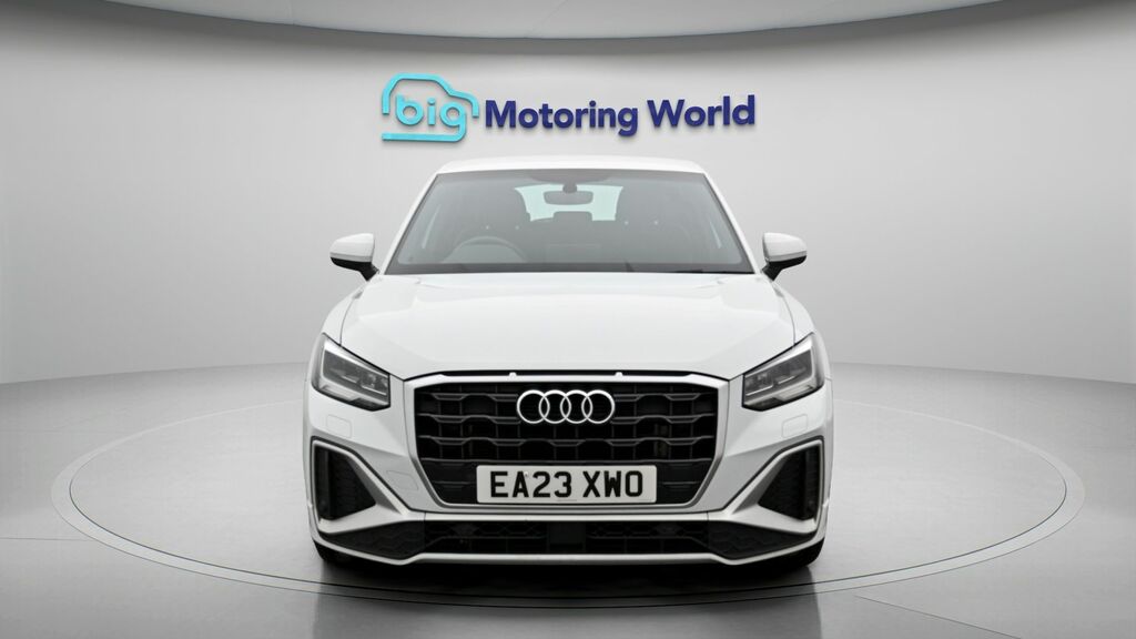 Audi Q2 S Line EA23XWO White #2