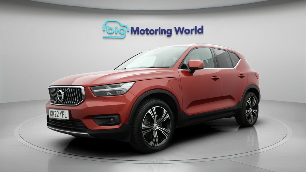 Volvo XC40 Inscription KM22YFL Red #3