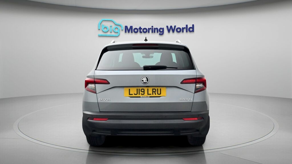 Skoda Karoq Se L LJ19LRU Grey #6