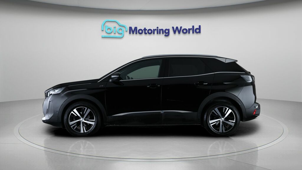 Peugeot 3008 Gt Black #4