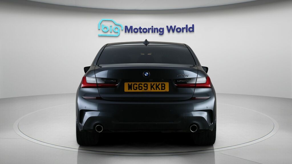 BMW 3 Series M Sport WG69KKB Grey #6